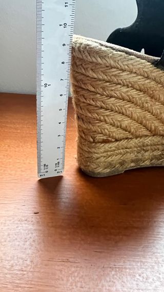 Sandalias cuña esparto piel charol rojo y negro 37