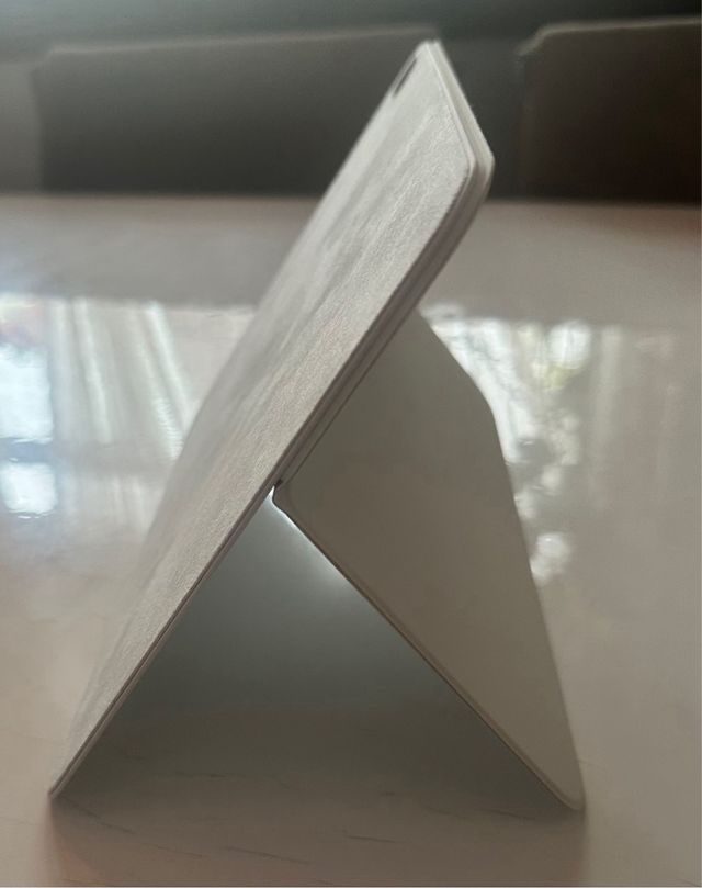 Apple Magic Keyboard Folio Blanco