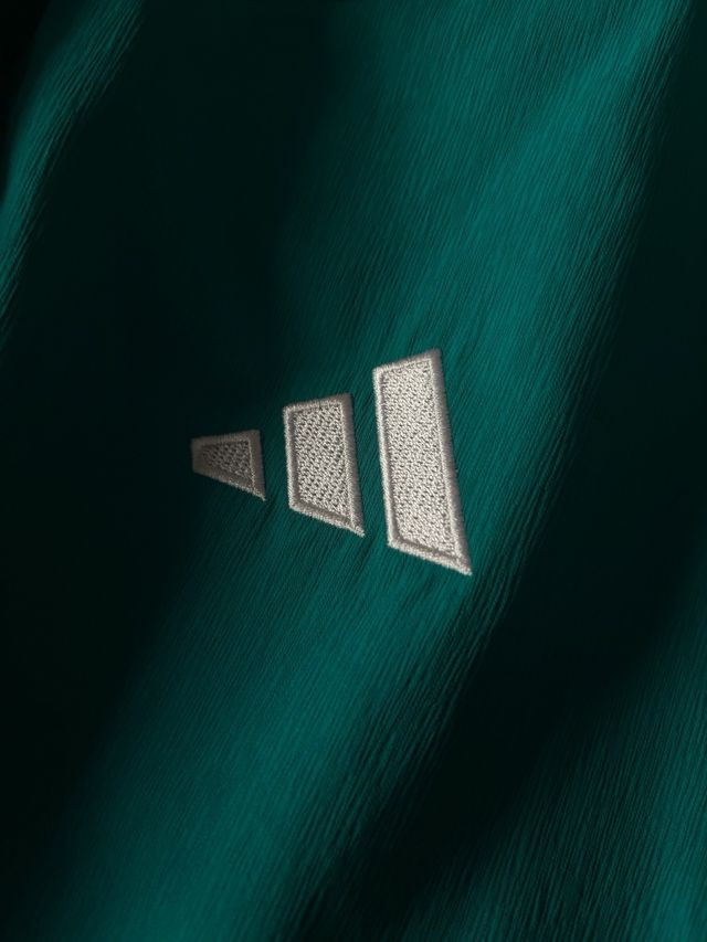 Chaqueta Adidas Liverpool talla XXL