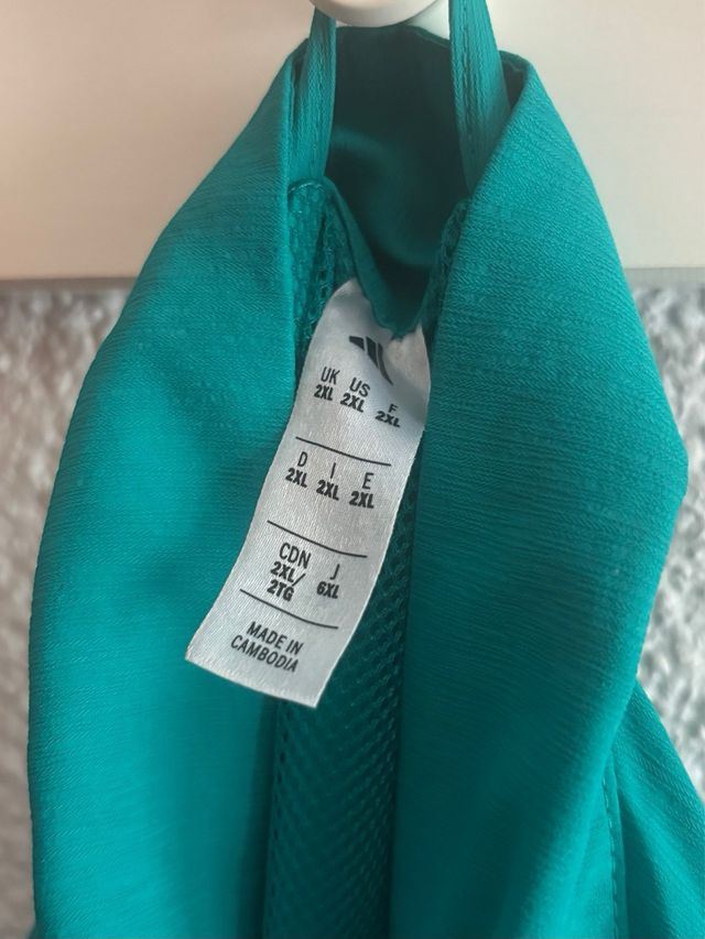 Chaqueta Adidas Liverpool talla XXL