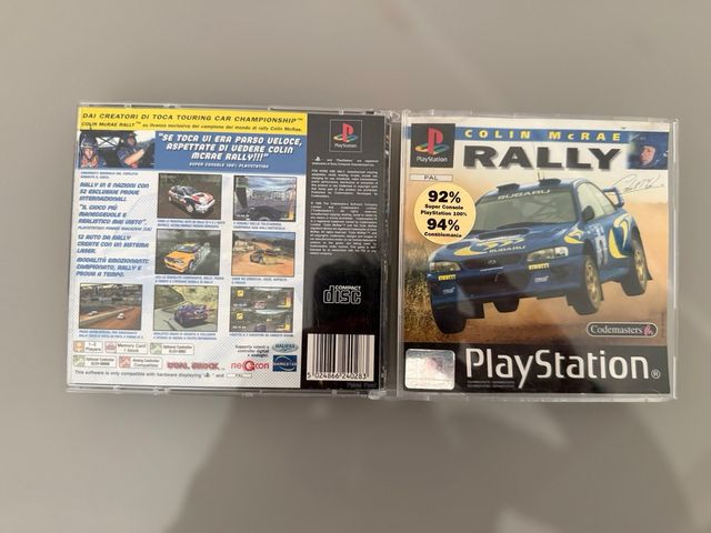 PlayStation 1 SCPH-7502 con 2 controller e gioco