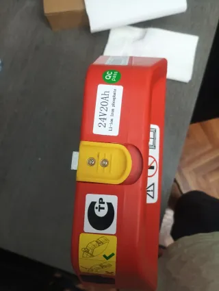 Batería transpaleta eléctrica Ayerbe