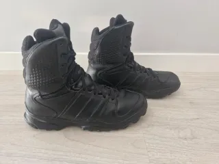 Botas Adidas GSG 9.2 Talla 46 Negras