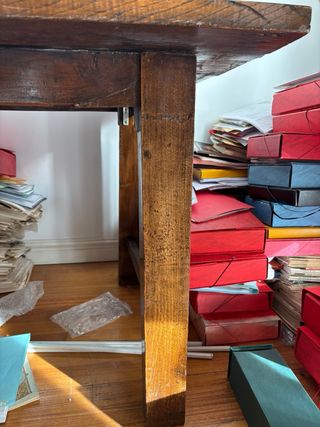 Mesa de comedor de madera