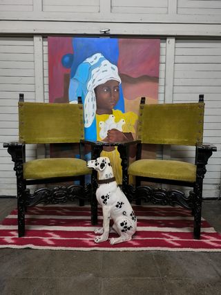 Tronos antiguos de madera. Pareja sillas.