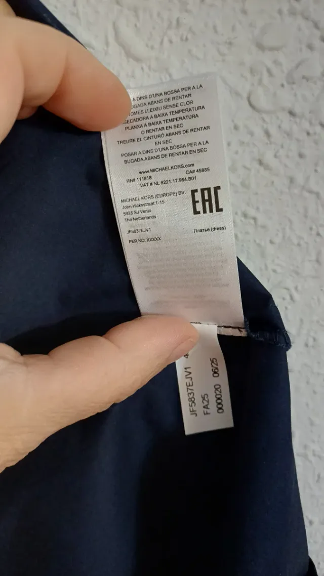 Vestido Michael Kors Azul Botones Cadena Dorada