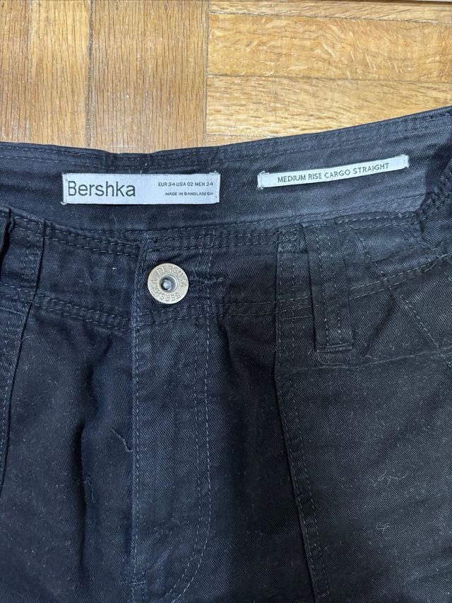 Pantalones cargo Bershka negros