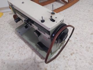 Máquina de coser Alfa Zig-Zag Artesanal