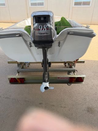 Barco con motor Tohatsu 9.8cv