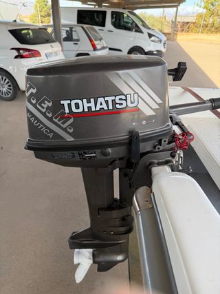 Barco con motor Tohatsu 9.8cv