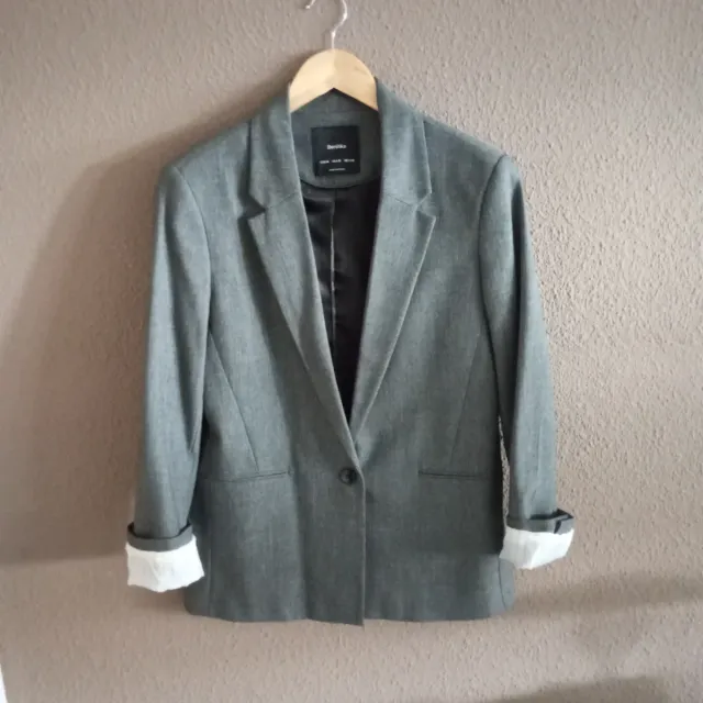 Chaqueta Bershka Gris Talla 40-42