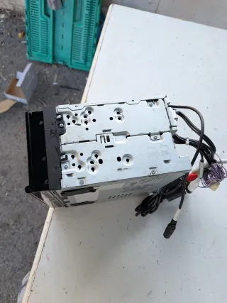 Autoradio Sony XAV-72BT da testare