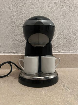 Cafetera de goteo con 2 tazas