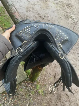 Sella portoghese Zaldi