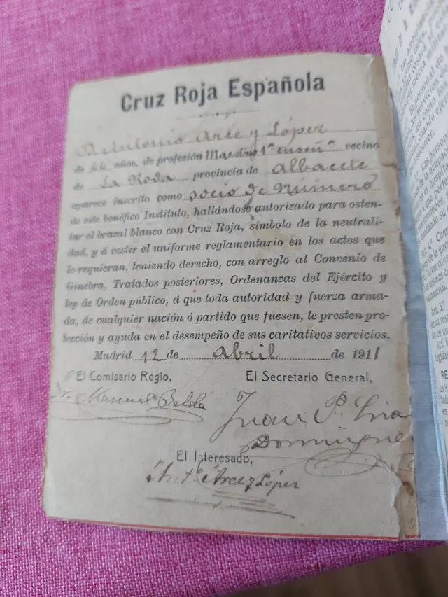 Carnet Cruz Roja Española 1911