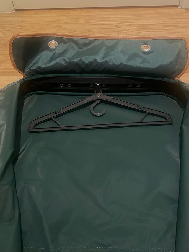 Portatrajes Jameson Marrón y Verde