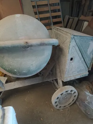 Hormigonera gran capacidad.