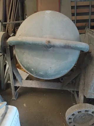 Hormigonera gran capacidad.