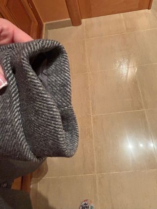 Abrigo Salsa Mujer Gris con Cuello Pelo