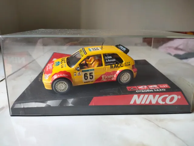 3 miniaturas de Ninco a escala 1/32