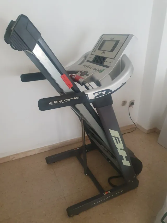 Cinta de correr BH Fitness