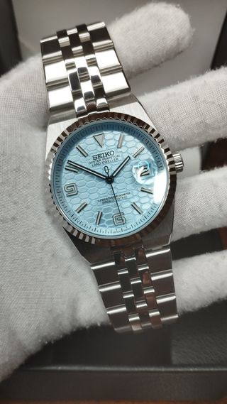 Reloj Seiko Mod Land-Dweller Jubilee Azul