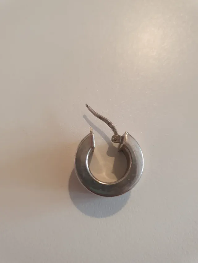 Orecchino cerchio acciaio vintage anni '90