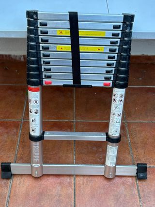 Escalera autocaravana extensible aluminio