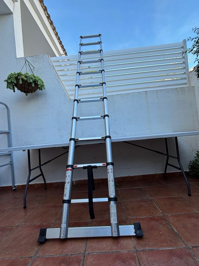 Escalera autocaravana extensible aluminio