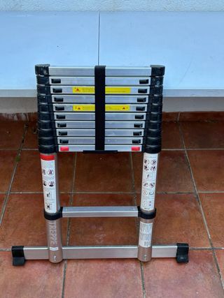 Escalera autocaravana extensible aluminio