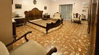 Dormitorio 7 piezas: cómoda, mesitas, armario