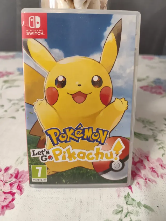 Nintendo Switch Pokémon Let's Go Pikachu