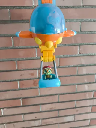 Avioneta Top Wing con figuras y accesorios