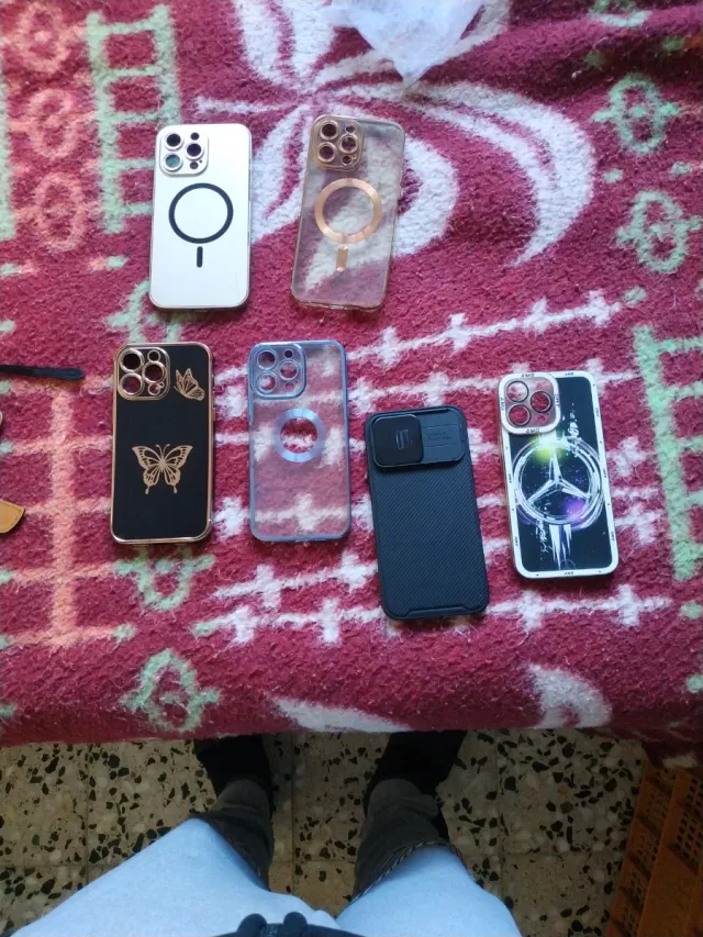 6 custodie per iPhone 14 Pro Max