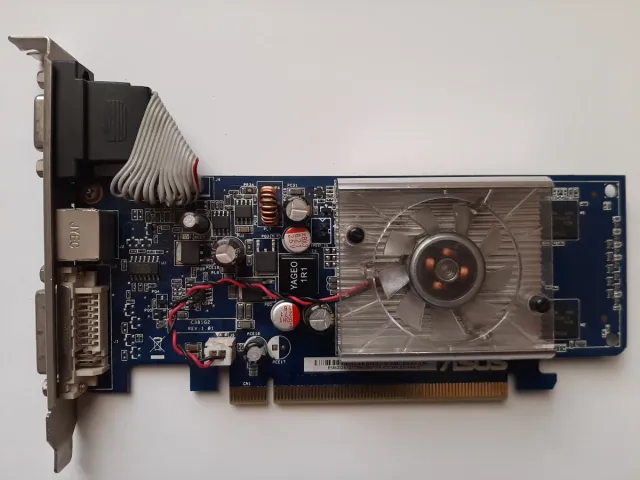 Scheda Video ASUS NVIDIA Geforce 8400 GS 256MB