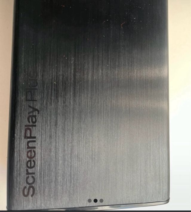 Disco duro Iomega ScreenPlay Plus con mando