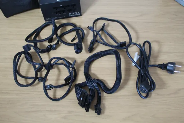 Fuente Alimentación EVGA Supernova 650W G3