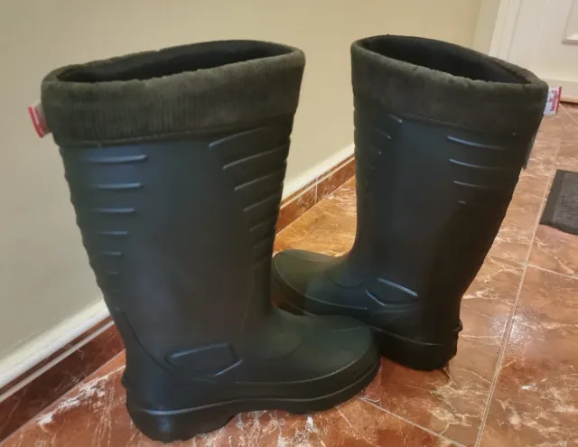 Botas de agua chico negras/verdes