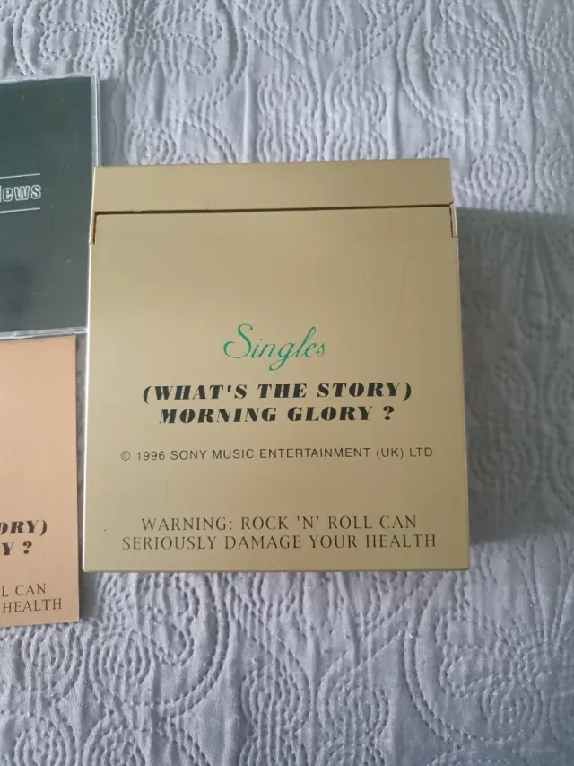 Caja Singles Oasis (What's the Story)Morning Glory