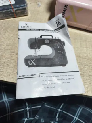 Máquina de coser Lumix 16