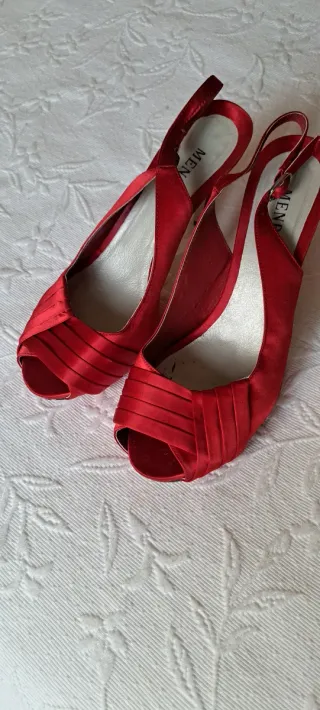 Zapatos Menbur rojos de fiesta