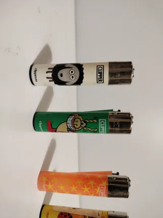 Lotto n5 • Accendini Clipper Set 4  Pezzi