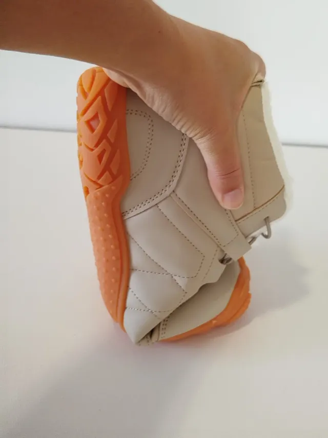 NUEVO Calzado Barefoot Beige 39