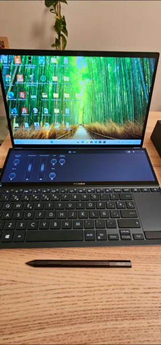 ASUS ZenBook Duo UX482EAR i7-1195G7