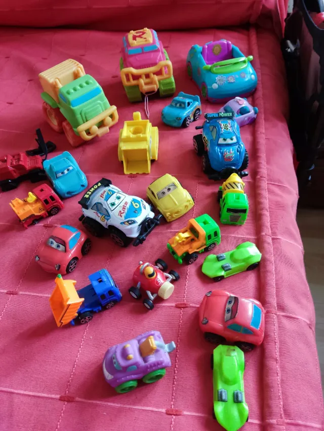 Lote 21 cochecitos de juguete