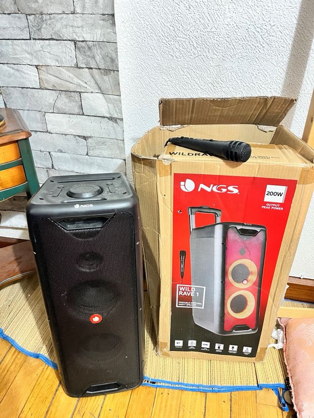 Altavoz NGS Wild Rave 1 con Micrófono