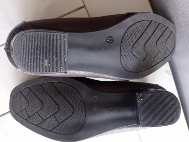 Zapatos salón cómodos JIURLUN marrones/grises