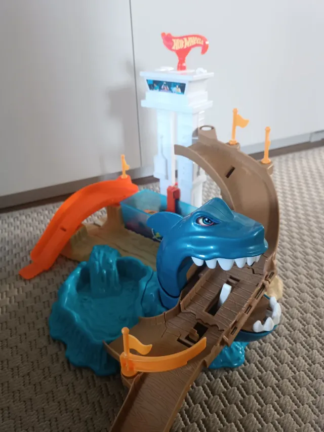 Pista Hot Wheels Tiburón Ataque Agua