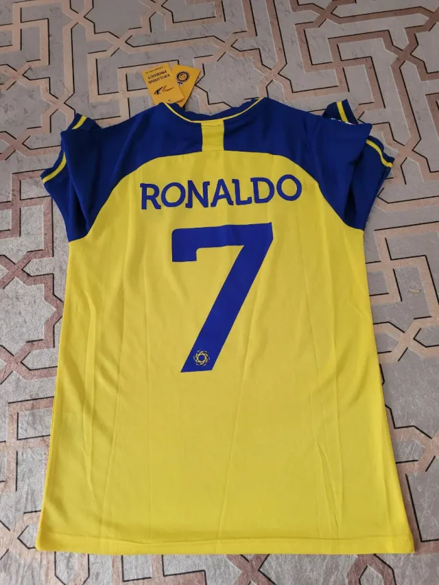 Camiseta amarilla y azul Talla S