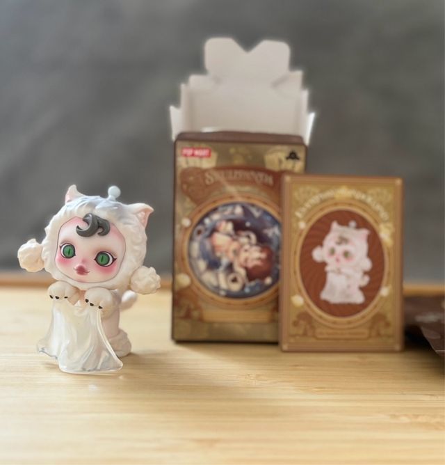 Skullpanda-Sophisticated (Everyday Wonderland)